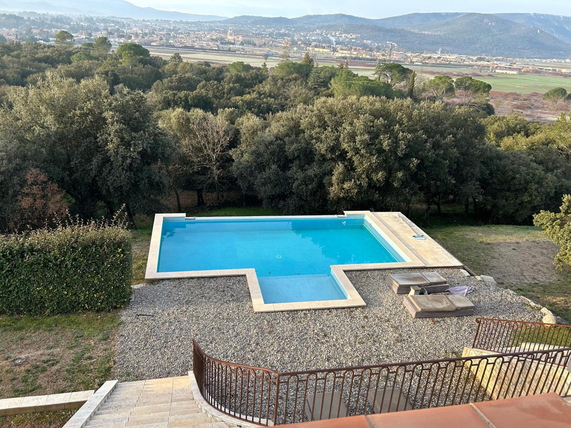 Magnifique Villa Avec Piscine Saint-Maximin Eksteriør billede